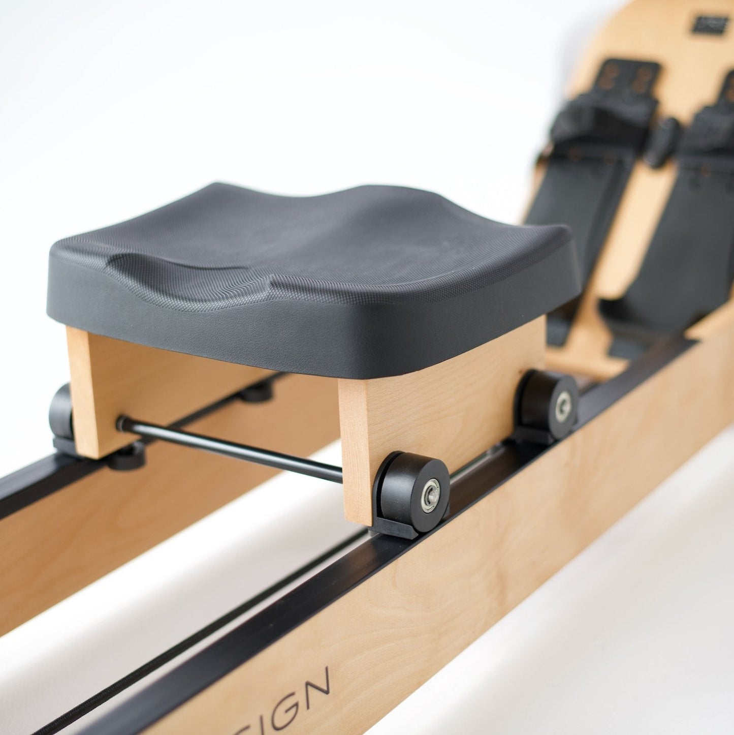 VR3 Rowing Machine