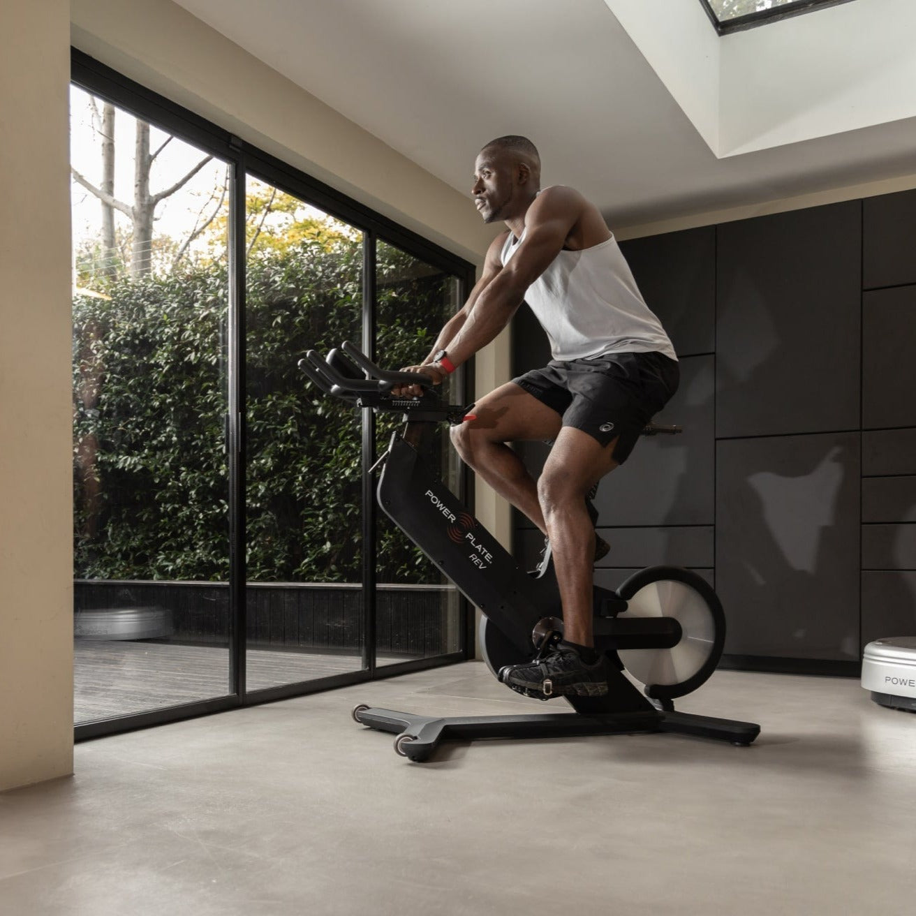 Power Plate REV Indoor Cycle