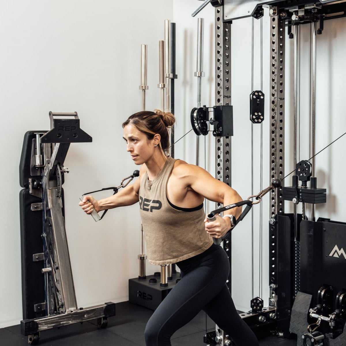 Ares 2.0 Wall-Mounted Builder